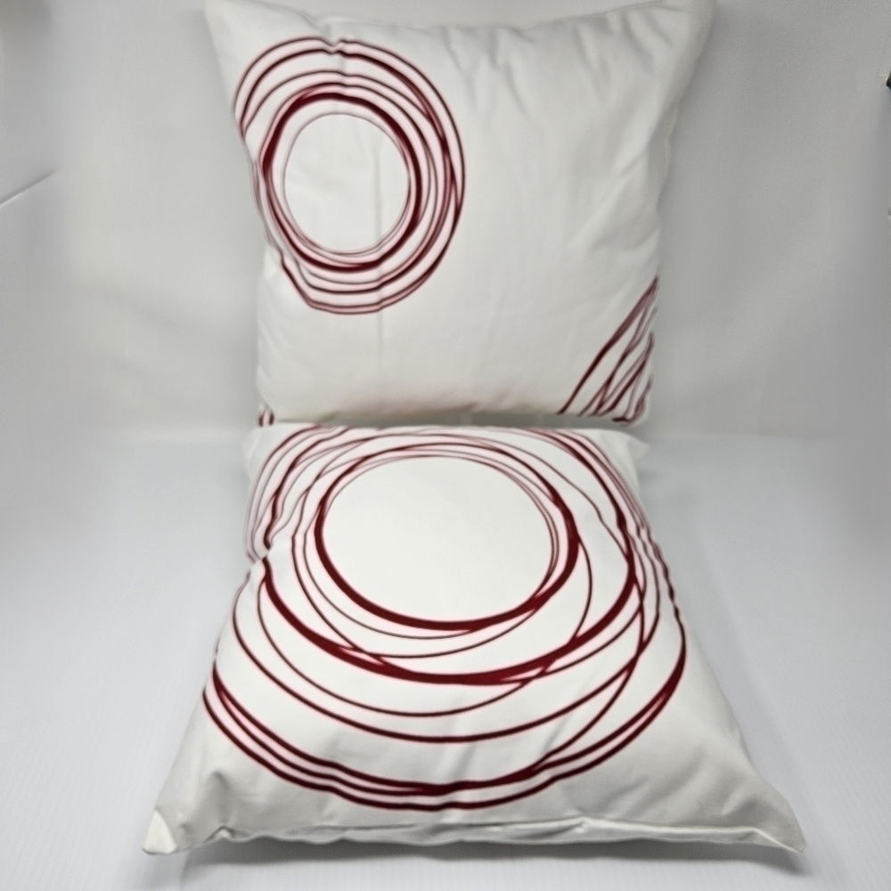 Modern Design Throw Pillows Removable Cotton Covers Red White 15 x 15 Square